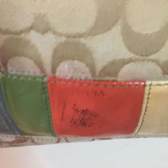 Coach crossbody khaki signature multi color trim - Picture 6 of 13
